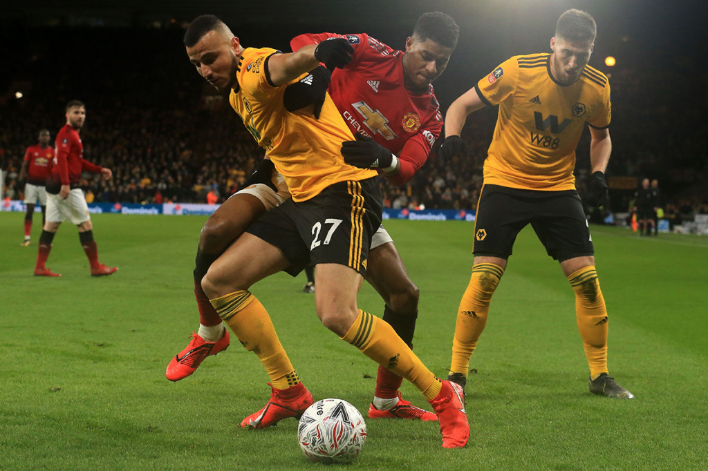 MU baru bisa mencetak gol balasan di menit terakhir periode injury time melalui Marcus Rashford.