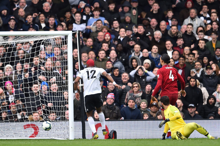 Satu-satunya gol balasan Fulham dilesakkan oleh Ryan Babel pada menit ke-74.
