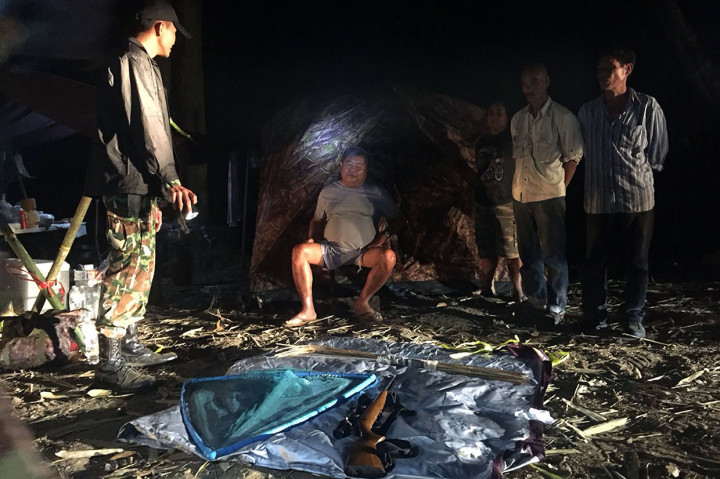 Premchai Karnasuta dan tiga orang lainnya ditangkap pada Februari 2018 karena diduga berburu binatang dilindungi di Suaka Margasatwa Thungyai Naresuan di propinsi barat, Kanchanaburi. Beberapa bangkai binatang dilindungi, termasuk macan kumbang ditemukan di dekat perkemahan mereka di hutan.