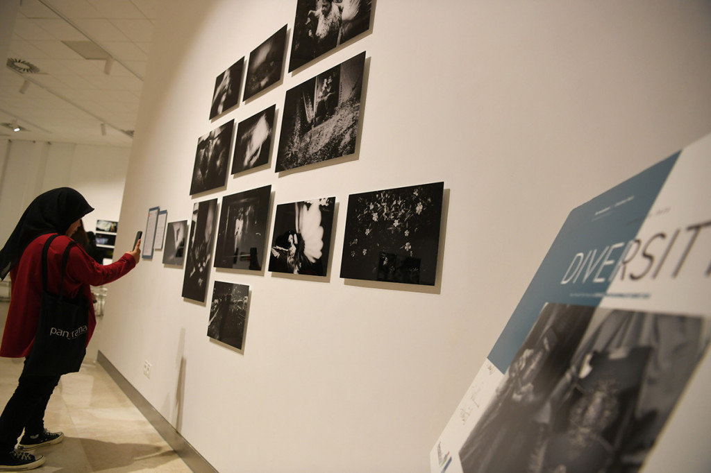 Pameran yang diikuti sembilan peserta penerima Permata PhotoJournalist Grant 2018 tersebut berlangsung hingga 12 April 2019.