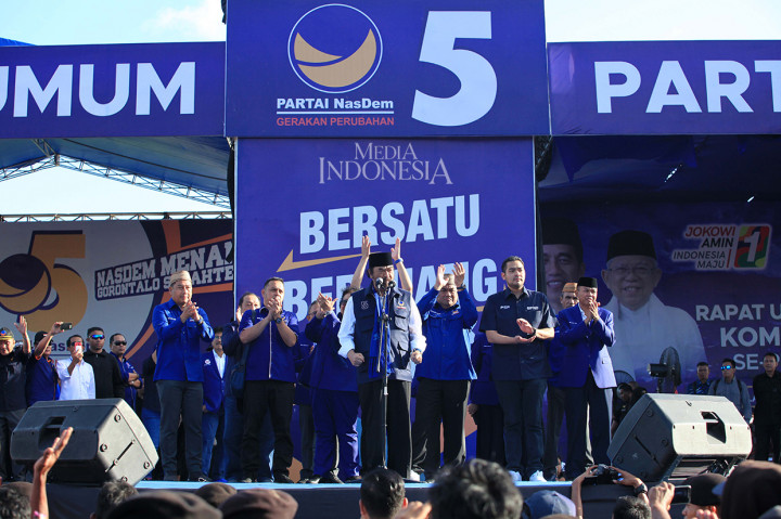 Surya Paloh juga akan mengukuhkan ratusan anggota Komisi Saksi NasDem di Gorontalo. 