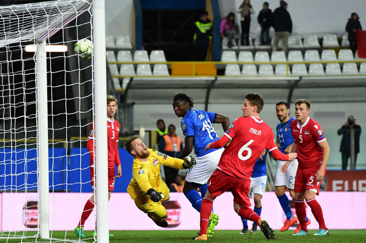 Giliran Moise Kean mencatatkan namanya di papan skor untuk membawa timnya unggul 5-0 pada menit ke-70.