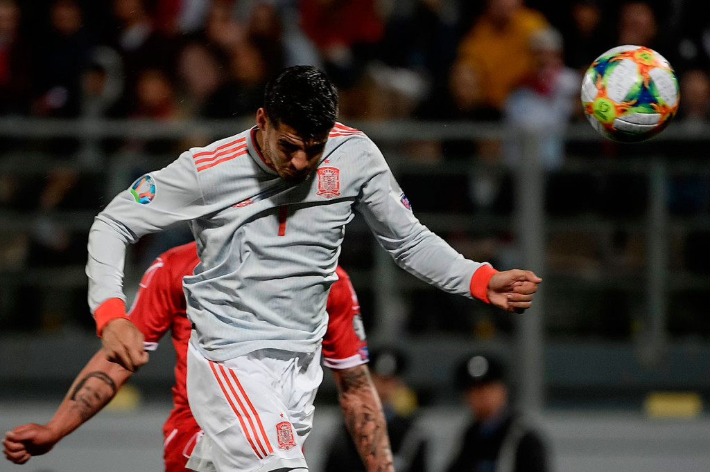 Morata kembali mencatatkan namanya di papan skor pada menit ke-73 lewat sundulan menyambut umpan silang Jesus Navas.