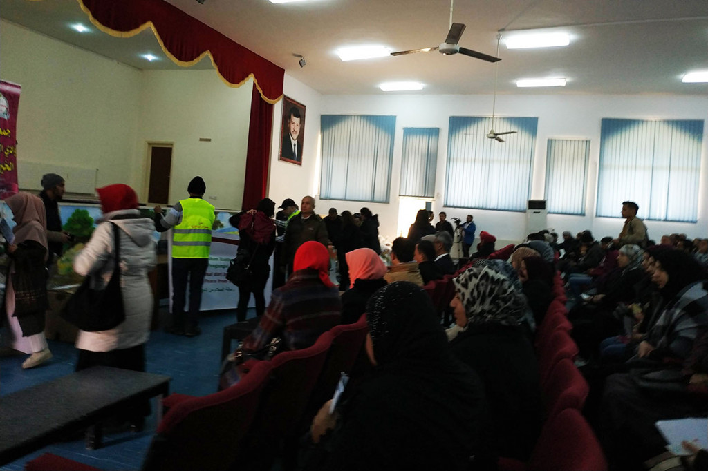 Wakil Ketua HIPMI Yordania Ihtisyam menambahkan PPI Wilayah Timur Tengah dan Afrika berhasil mengumpulkan sebanyak 866 pakaian musim dingin bagi pengungsi Suriah di Yordania. Selain pakaian, para mahasiswa juga menyalurkan uang tunai sebesar Rp12 juta dan 600 Dinnar Jordan untuk biaya rumah tangga seperti listrik dan air.