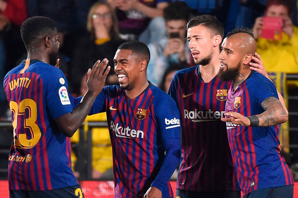 Empat menit berselang keunggulan Barcelona bertambah berkat gol perdana Malcom di Liga Spanyol, yang dicetaknya lewat sundulan terarah menyambut umpan silang Arturo Vidal.    