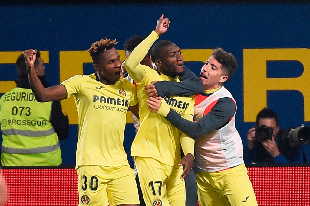 Villarreal berhasil menyamakan kedudukan lima menit memasuki babak kedua lewat tembakan silang Karl Toko Ekambi yang sukses mengecoh kiper Marc-Andre ter Stegen.    