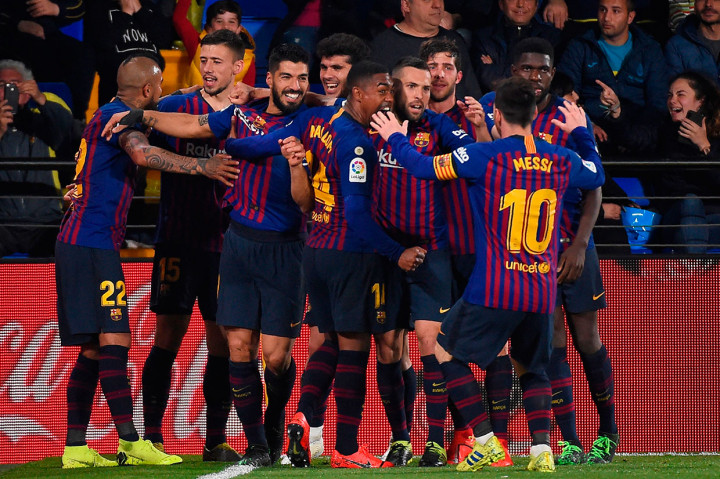Barcelona akhirnya berhasil menyamakan kedudukan lewat sebuah sepak pojok yang gagal diantisipasi barisan pemain Villarreal, dan Suarez menyambar bola liar untuk membawa Las Blaugranas terhindar dari kekalahan. 