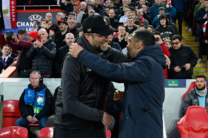 Skor 2-0 bertahan hingga pertandingan selesai, dan menjadi modal berharga bagi Liverpool untuk menatap leg kedua di kandang Porto 17 April mendatang.