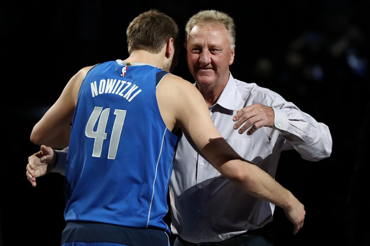 Musim terakhir Nowitzki baru dia mulai pertengahan Desember tahun lalu setelah pulih dari operasi pergelangan kaki. Sejak itu dia lebih sering diturunkan sebagai pemain cadangan dengan mencatat rata-rata 6,6 poin.  