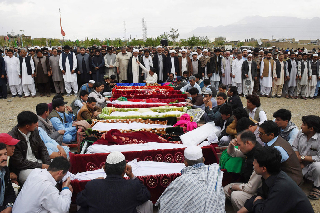 Sedikitnya 20 orang tewas dan 48 lainnya luka-luka akibat ledakan bom bunuh diri di pasar buah dan sayuran di Kota Quetta.