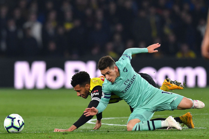 Sementara Arsenal juga mendapat perlawanan ketat dari tim tuan rumah. Pasukan Unai Emery kesulitan menembus benteng pertahanan Watford.