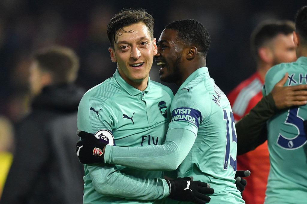 skor tidak berubah hingga laga usai, yang membuat Arsenal naik ke peringkat empat klasemen dengan 66 poin, sementara Watford tertahan di urutan 10 dengan 46 poin. 