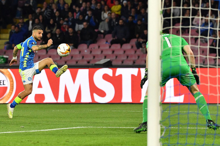 Di babak kedua para pemain Napoli berusaha menyamakan kedudukan, namun gagal membuahkan hasil.