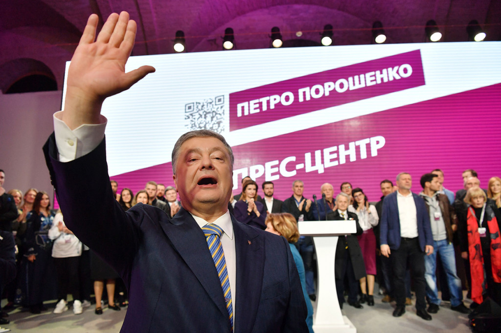 Pemimpin petahana Ukraina, Petro Poroshenko, mengakui kekalahan dalam pemilu presiden dan berterima kasih. Afp Photo/Sergei Gapon