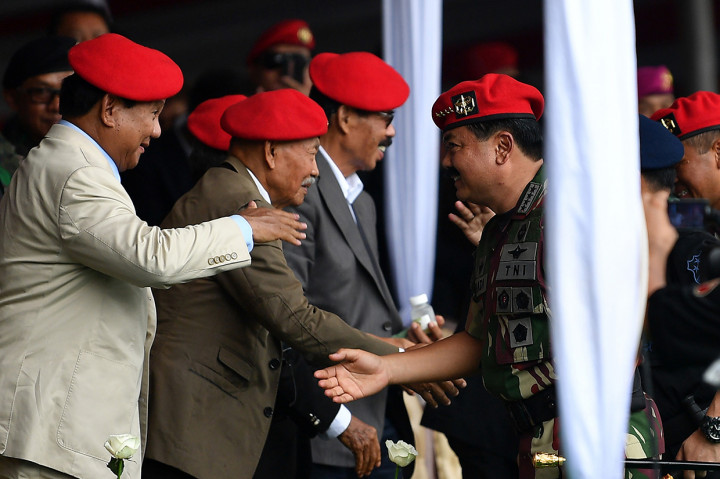 Sejumlah tokoh pun hadir dalam perayaan ini, mulai dari Panglima TNI, Marsekal Hadi Tjahjanto hingga para mantan Danjen Kopassus, termasuk Calon presiden nomor urut 02 Prabowo Subianto, mantan Kasum TNI Suryo Prabowo, mantan Kasad Mulyono dan mantan Kepala BIN Hendropriyono.