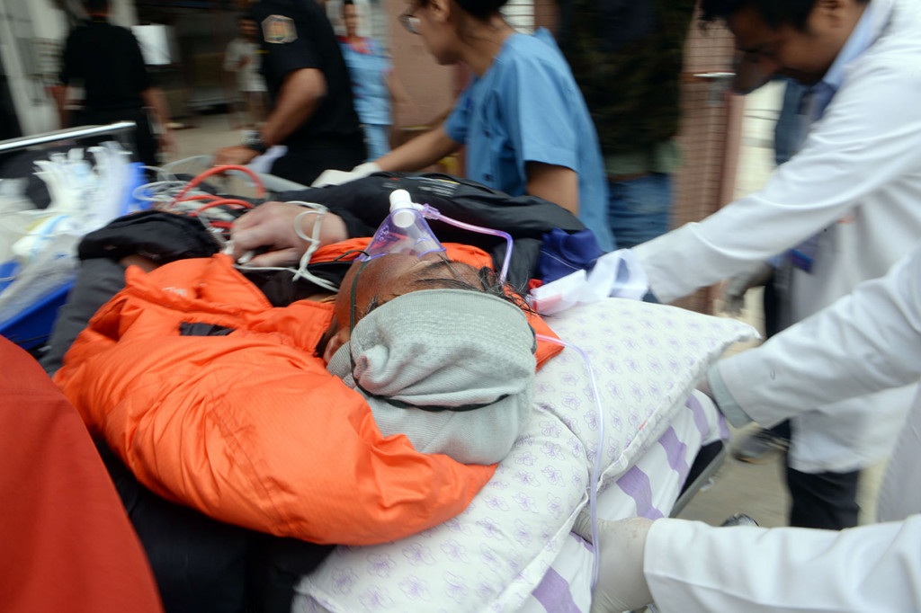 Para ahli pendakian mengatakan, kejadian tersebut merusapakan salah keajaiban bahwa Chin Wui Kin berhasil selamat dari kondisi beku dalam waktu begitu lama di Gunung Annapurna.