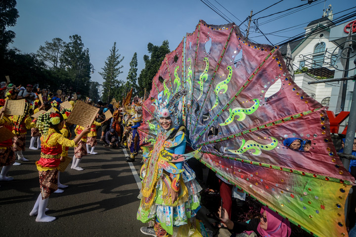 Kegiatan ini digelar oleh Dinas Kebudayaan dan Pariwisata (Disbudpar) Kota Bandung bekerjasama dengan Dinas Pariwisata dan Kebudayaan (Disparbud) Provinsi Jawa Barat, serta Kementerian Pariwisata RI.