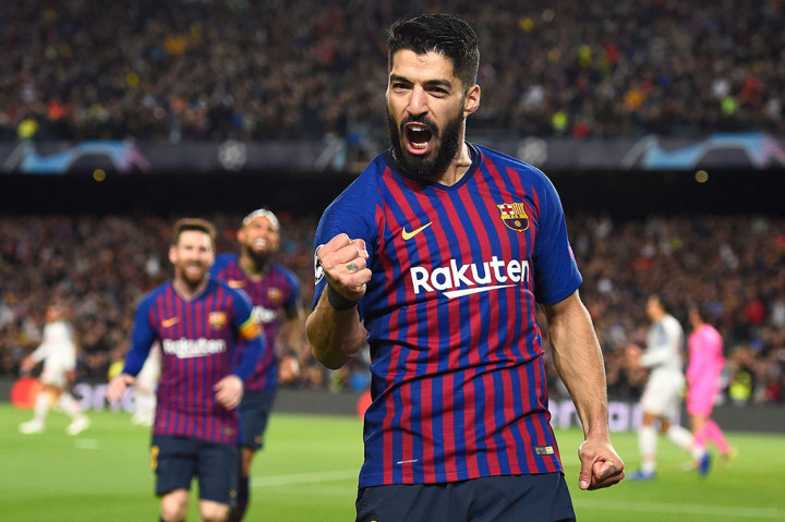 Bagi Luis Suarez gol ke gawang Alison Becker ini merupakan gol pertamanya di Liga Champions Musim ini.