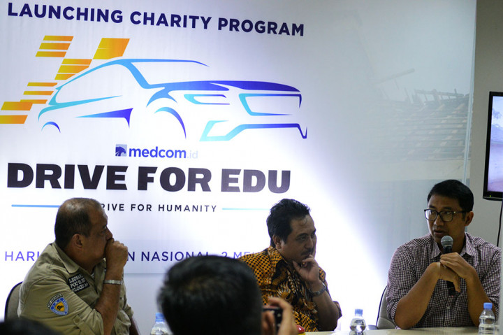 Sementara itu Ketua Yayasan Media Group Ali Sadikin menyatakan akan membuka rekening baru untuk menghimpun dana dari masyarakat yang peduli terhadap pendidikan. 