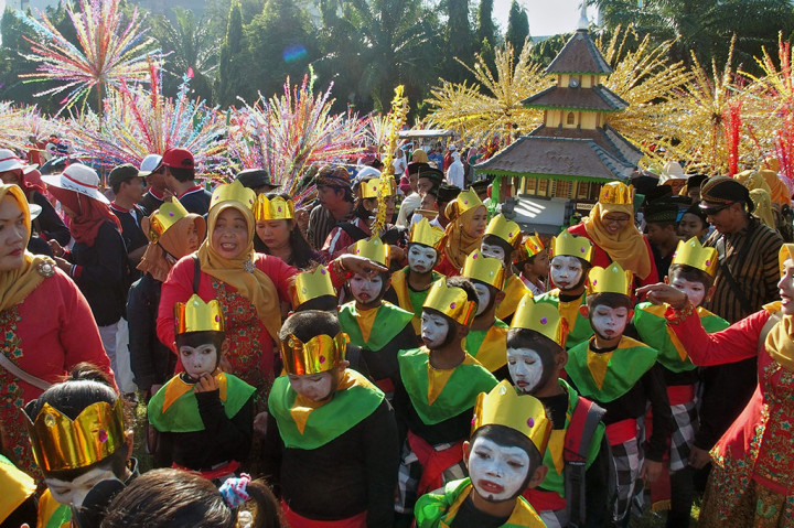 Rute Karnaval Budaya Dukder dimulai dari Simpang Lima berputar menuju Jl Pahlawan, kemudian berbelok ke Taman Indonesia Kaya di Jl Menteri Supeno.