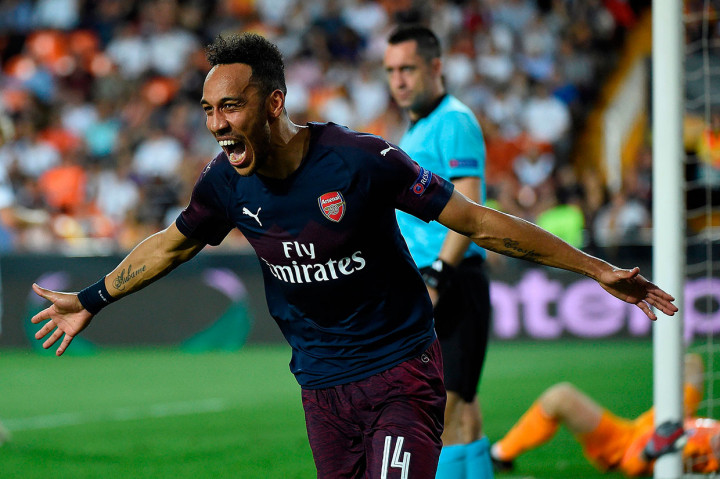 Lagi-lagi Arsenal kembali berbalik unggul lewat gol kedua Aubameyang pada menit ke-69, menyelesaikan umpan silang Ainsley Maitland-Niles.