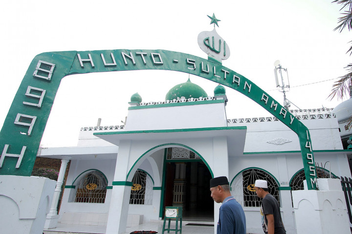 Masjid Hunto Sultan Amay merupakan masjid pertama di Gorontalo yang dibangun pada 1495 dan merupakan simbol masuknya Islam di daerah itu. Antara Foto/Adiwinata Solihin