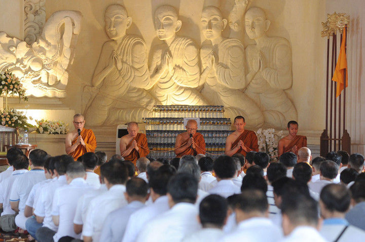 Upacara Pattidana atau pelimpahan jasa tersebut dilakukan untuk mendoakan arwah leluhur agar mendapatkan kebaikan dan kedamaian di alamnya yang merupakan salah satu ritual untuk menyambut Hari Raya Waisak. 
