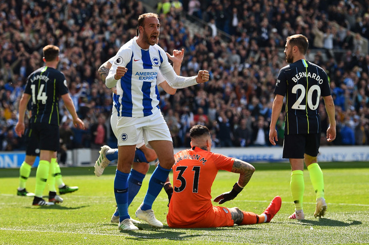 City sempat tertinggal duluan oleh gol Glenn Murray pada menit ke-28. 