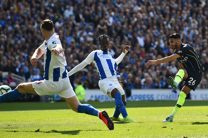Masuk di babak kedua, City memperbesar keunggulan pada menit ke-63 lewat gol Mahrez dan Ilkay Gundogan pada menit ke-72.