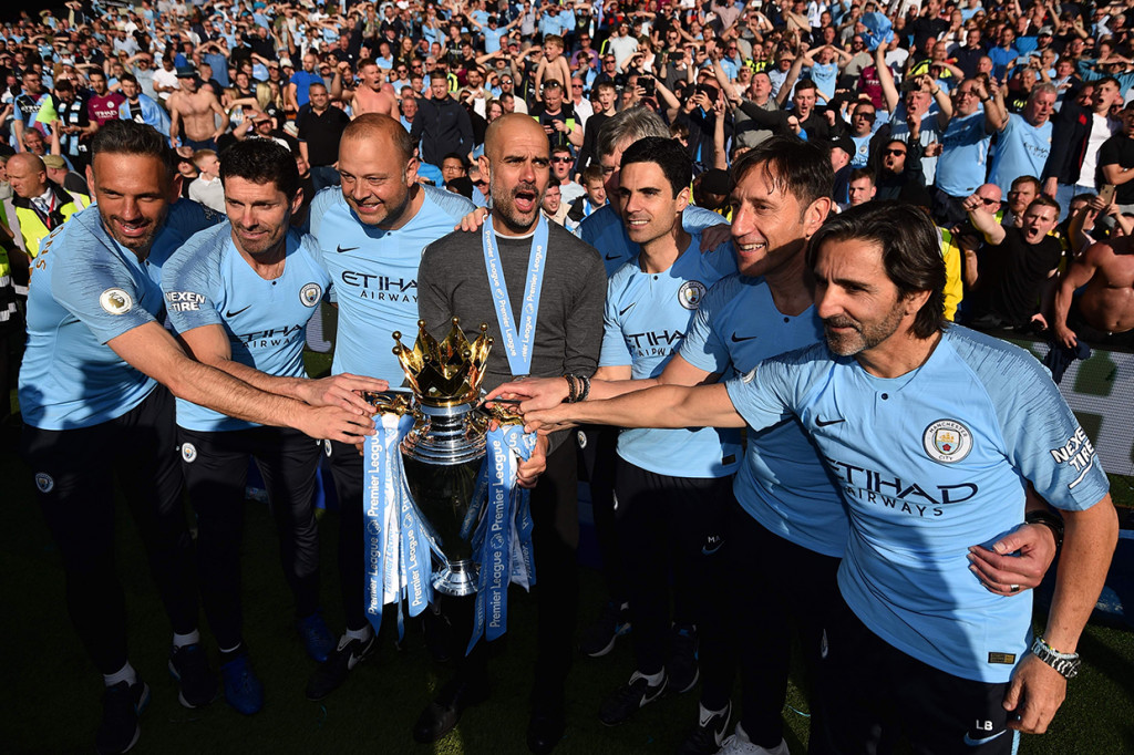 Skor 4-1 bertahan hingga pertandingan usai dan City berhasil mempertahankan gelar juara Premier Leaguenya.