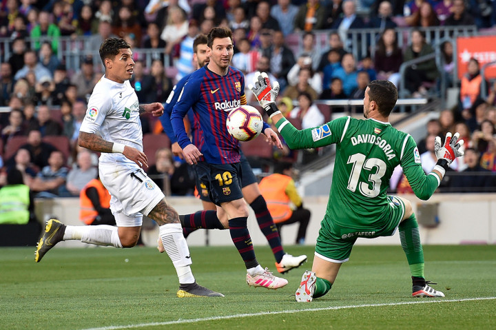 Menit ke-89, Barca mendapat gol keduanya sekaligus memastikan raihan tiga poin. Messi dan Charles Alena melakukan kombinasi di kotak penalti sebelum tembakan Messi yang mengenai Dakonam Djene bersarang di gawang Soria. 