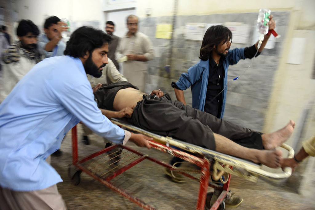 Tehrik-i Taliban Pakistan (TTP), Taliban Pakistan, mengaku bertanggung jawab atas ledakan tersebut dalam pernyataan di sebuah email, hanya beberapa hari setelah mereka mengklaim serangan terhadap polisi yang menjaga Sufi, kuil paling tua di Kota Lahore. 