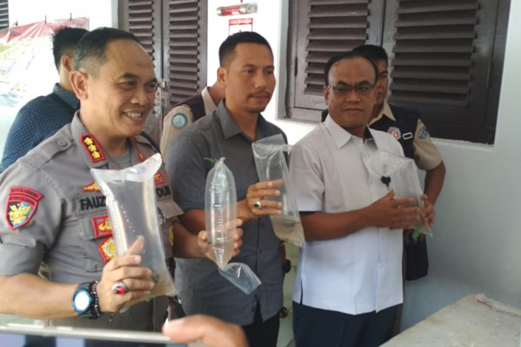 Benih lobster tersebut berhasil diselamatkan dari tiga kali operasi pengamanan di hari yang sama.