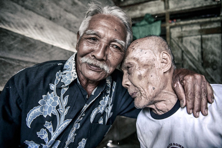 Diro Utomo pria berusia 83 tahun itu dibawa ke Pulau Buru pada 1971 dan langsung ditempatkan Unit XVIII meski tanpa ada alasan yang jelas mengapa ia ditangkap dan ditahan.