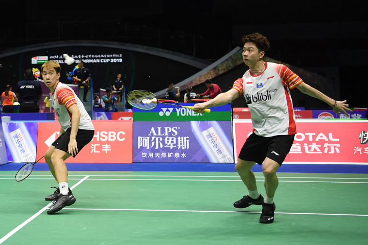 Keunggulan Indonesia dibuka melalui kemenangan ganda putra Marcus Fernaldi Gideon/Kevin Sanjaya Sukamuljo. 