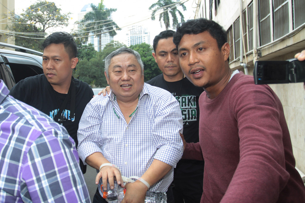 Karo Penmas Divisi Humas Polri Brigjen Dedi Prasetyo menerangkan ada tiga alat bukti yang menjadi dasar penetapan status hukum tersangka Lieus, yaitu keterangan saksi pelapor, keterangan para ahli, dan saksi lainnya.