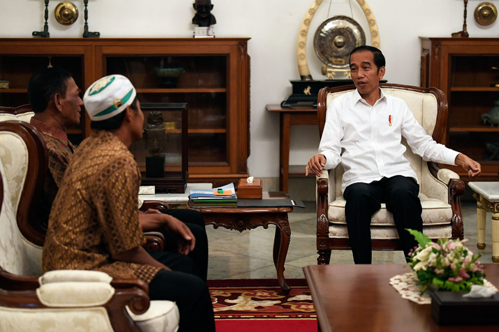 Abdul dan Ismail menjelaskan kejadian penjarahan secara runut. 