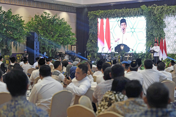 Acara ini juga dihadiri oleh sejumlah anak yatim-piatu, para tokoh nasional dan pejabat negara.