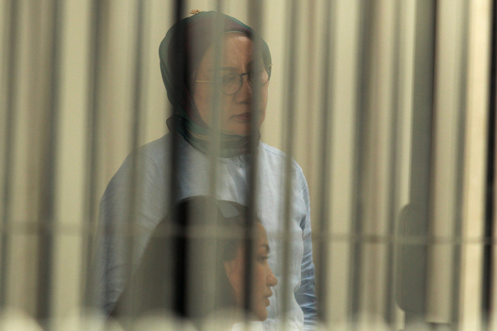 Ratna disebut sengaja membuat kegaduhan lewat cerita dan foto-foto wajah yang lebam dan bengkak yang disebut penganiayaan.