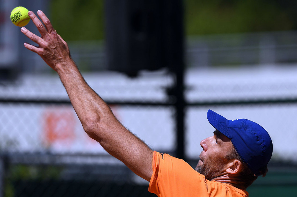 Karlovic menjadi petenis tertua yang memenangi sebuah pertandingan di Roland Garros, sejak Torben Ulrich pada 1973 ketika berusia 44 tahun.  