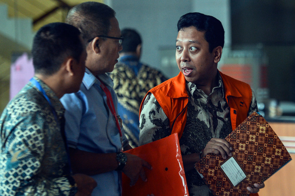 Ia pun mengaku sehat untuk menjalani pemeriksaan kali ini.