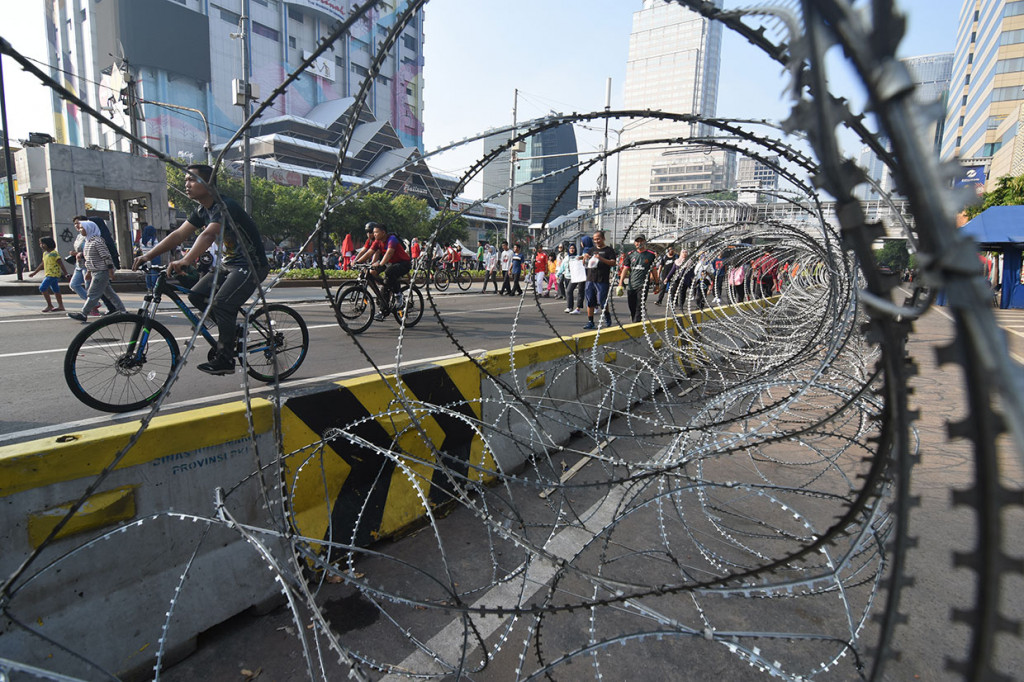 Pemprov DKI Jakarta kembali memberlakukan HBKB atau car free day di Jalan MH Thamrin dan Jalan Jenderal Sudirman pascalibur lebaran setiap hari Minggu mulai pukul 06.00 - 11.00 WIB.