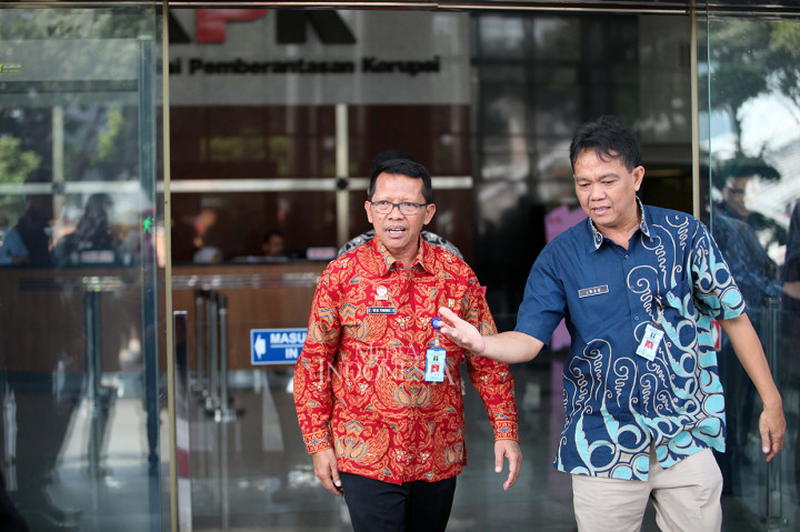 Kemenkum dan HAM dengan dipimpin oleh Direktur Heni Yuwono melakukan inspeksi mendadak ke rutan KPK.