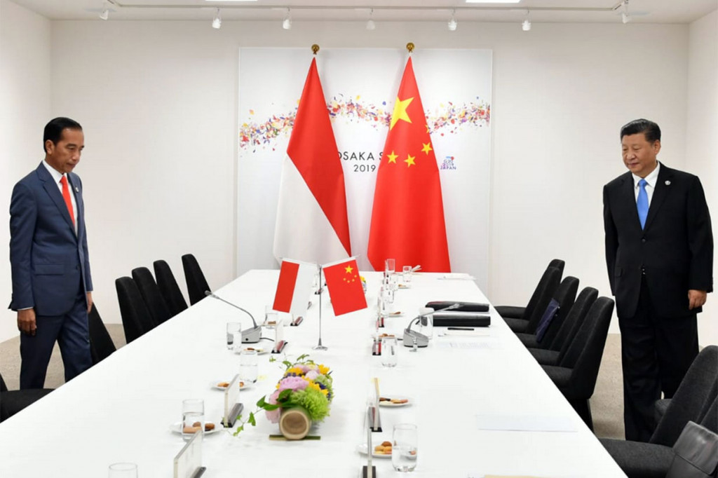 Dalam pertemuan tersebut dibahas juga bahwa tahun lalu impor RRT terhadap minyak sawit mentah atau CPO Indonesia sudah melampaui angka satu juta ton yang berarti sudah lebih dari angka yang dijanjikan Presiden Xi sebelumnya.