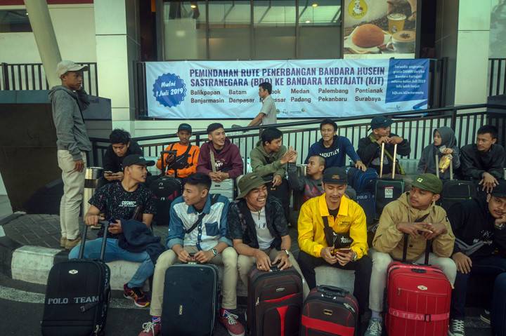 Sampai Senin, 1 Juli 2019, Direktur PT BIJB Muhamad Singgih menyatakah sudah 3.782 penumpang yang mendarat dan berangkat dari bandara ini. Jumlah penumpang itu terjadi karena ada 18 pesawat yang berangkat dan 18 pesawat yang mendarat. 