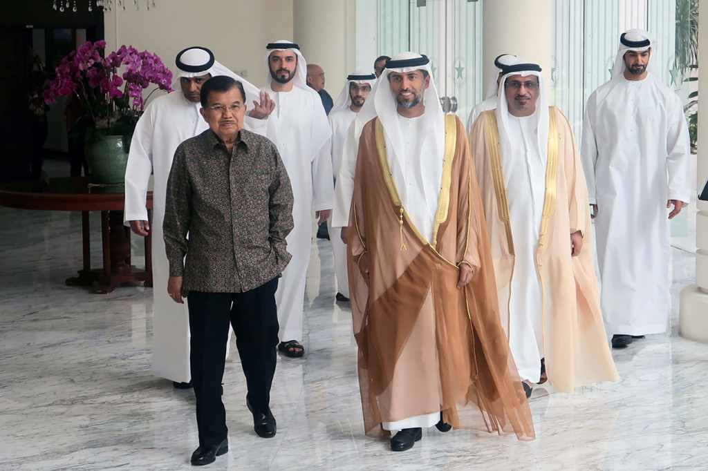 Pertemuan tersebut membicarakan rencana kunjungan kenegaraan Putra Mahkota Abu Dhabi Sheikh Mohamed Bin Zayed Al Nahyan ke Indonesia serta rencana peningkatan investasi.