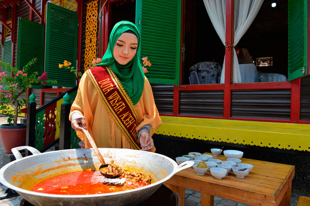 Aceh Culinary Festival 2019 yang memasuki tahap perlombaan masakan tradisional dari 23 kabupaten/kota, berlangsung pada 5 - 7 Juli 2019.