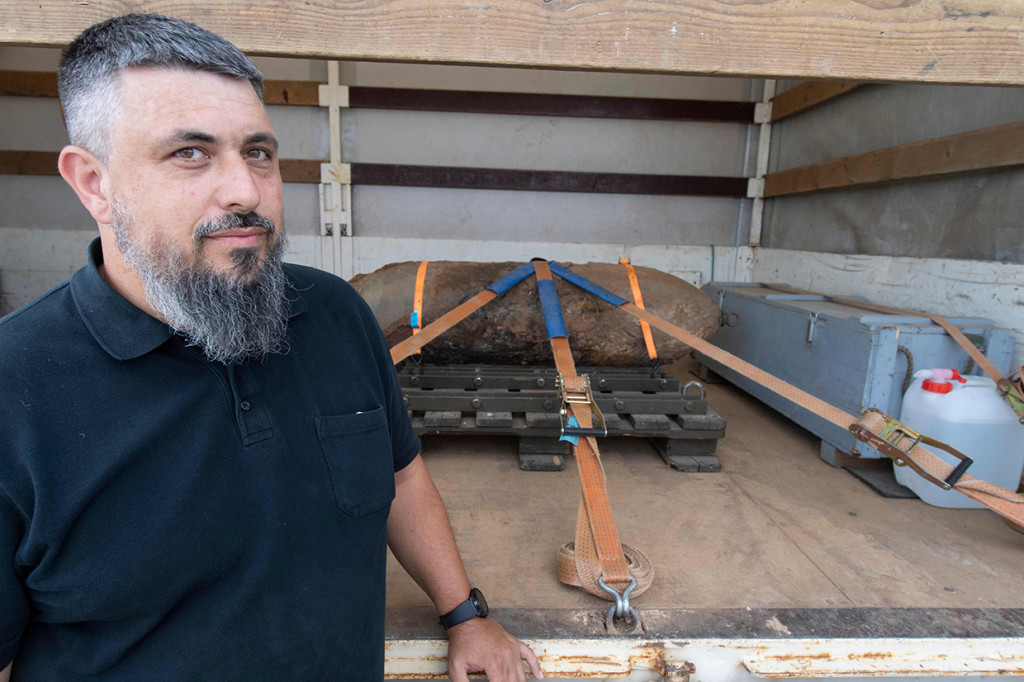Sebuah bom bekas Perang Dunia II (PD II) seberat yang belum meledak ditemukan di dekat kantor utama Bank Sentral Eropa di Frankfurt, Jerman. 