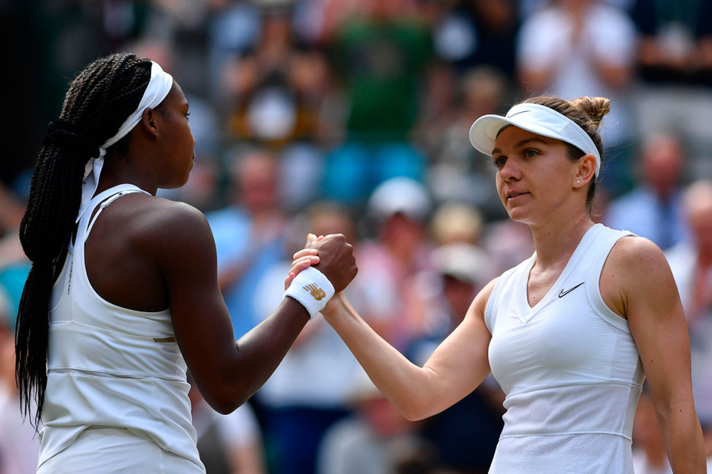 Gauff, petenis berusia 15 tahun asal Amerika Serikat kalah dua set langsung dari Halep 3-6 dan 3-6.