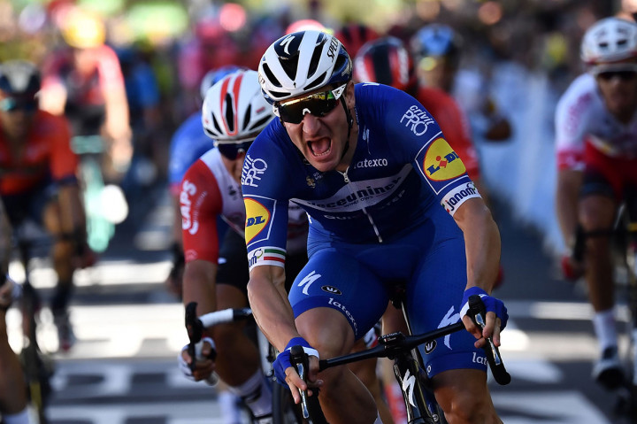 Pembalap sepeda Italia Elia Viviani berhasil menjadi yang tercepat pada etape empat Tour de France sepanjang 213,5 km dari Reims ke Nancy.
